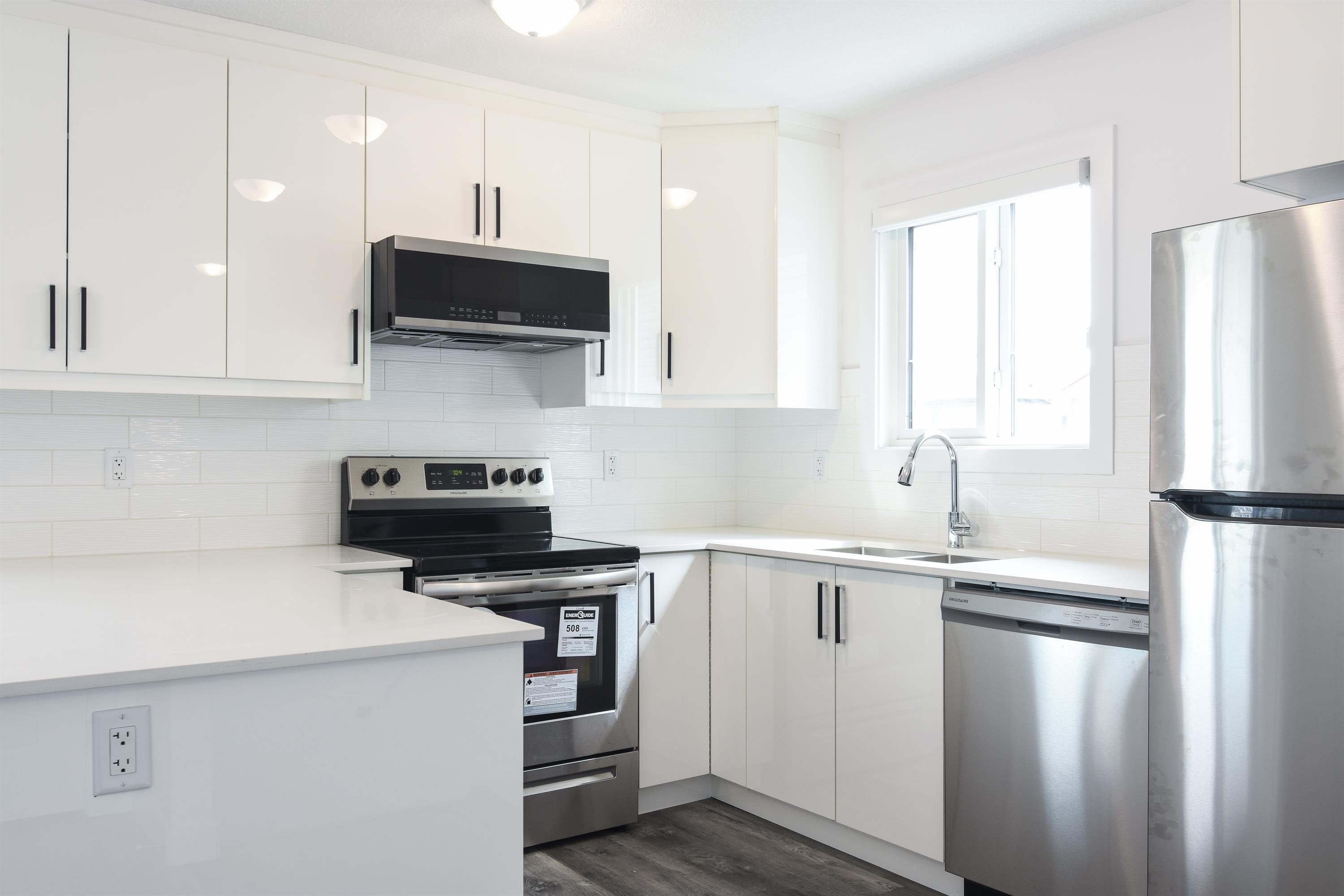 6548G 175 Avenue Northwest