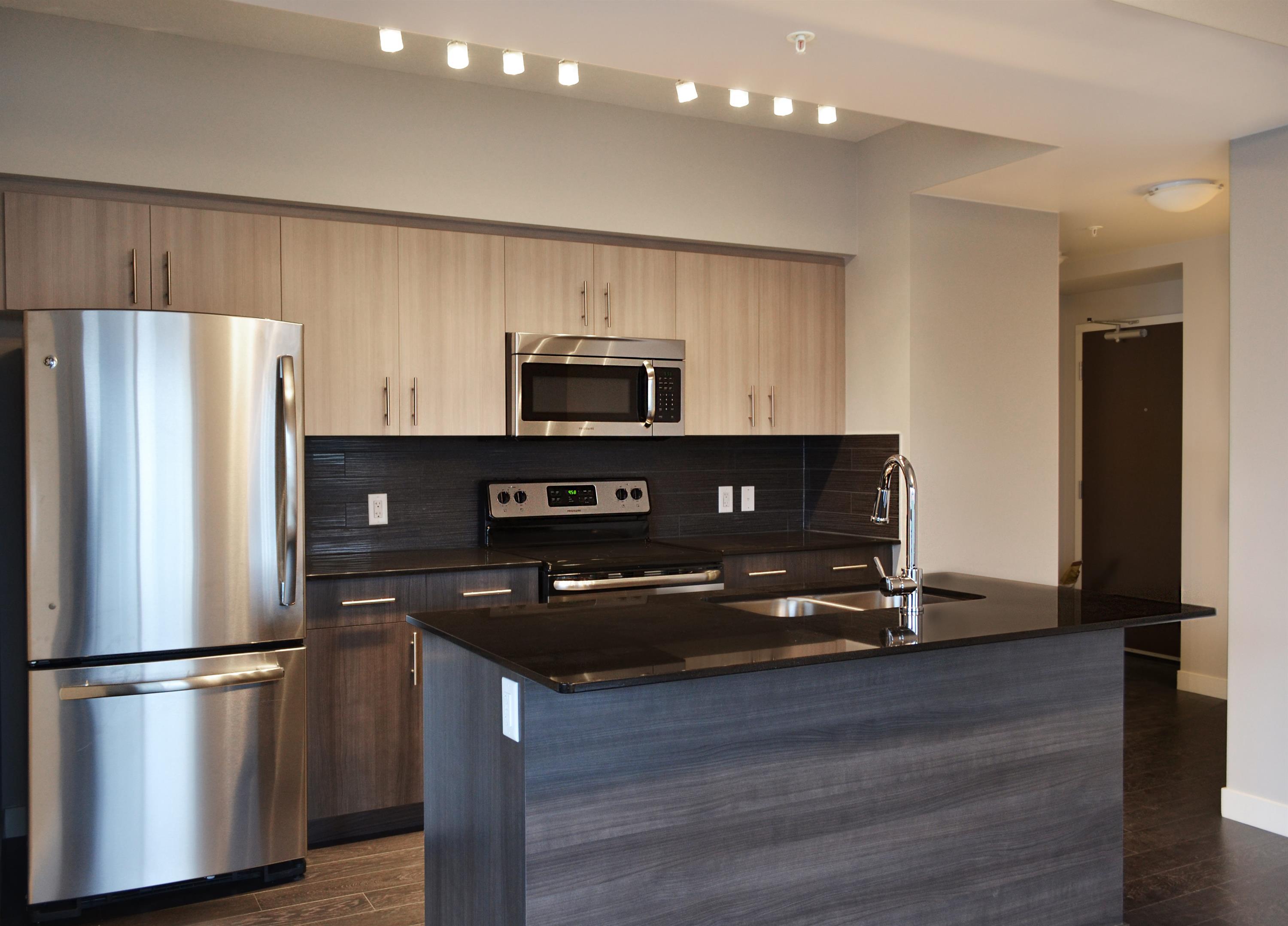 2206 - 10226 104 St