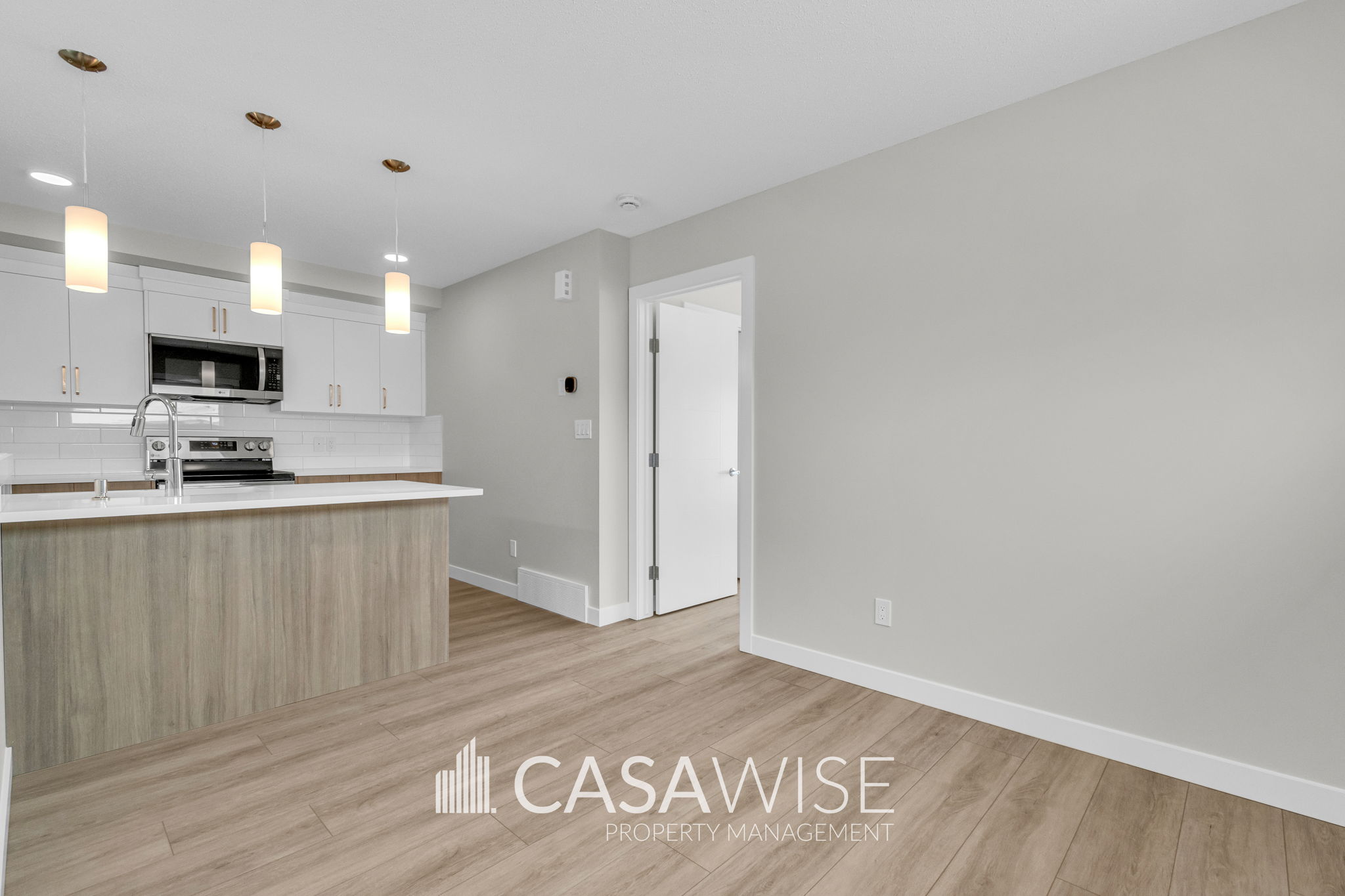 1059G Berg Place - GS
