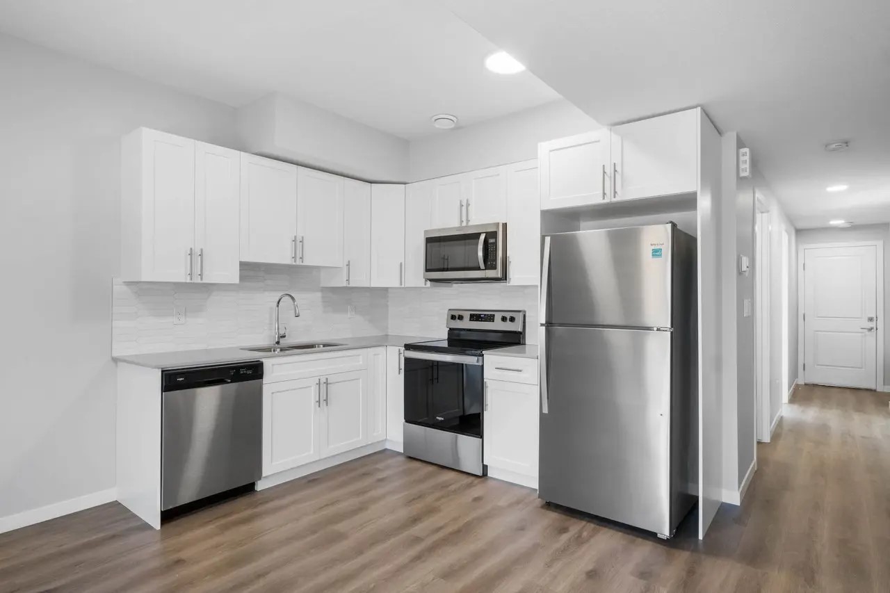 BSMT 406 Pioneer Road - Bsmt